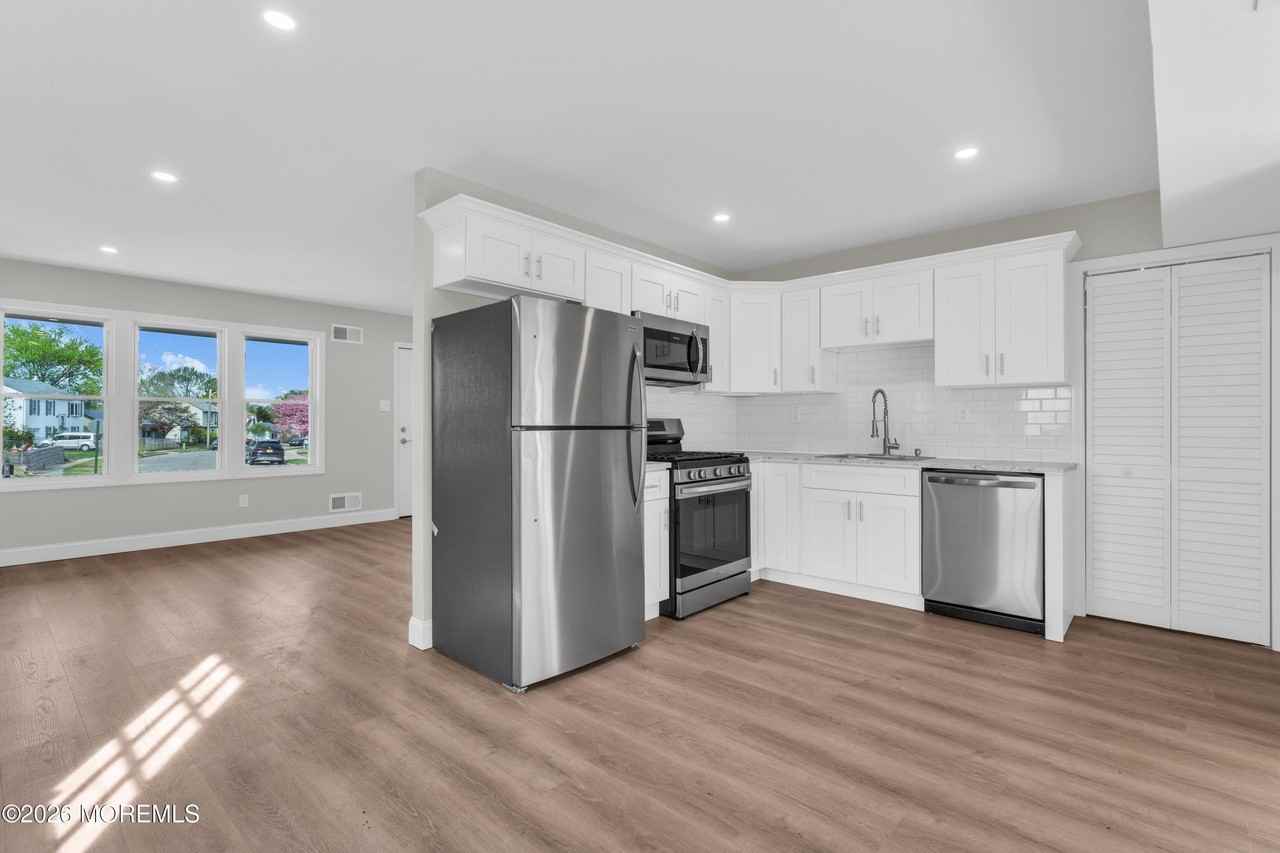 117 Schooner Ave - Photo 7 of 21