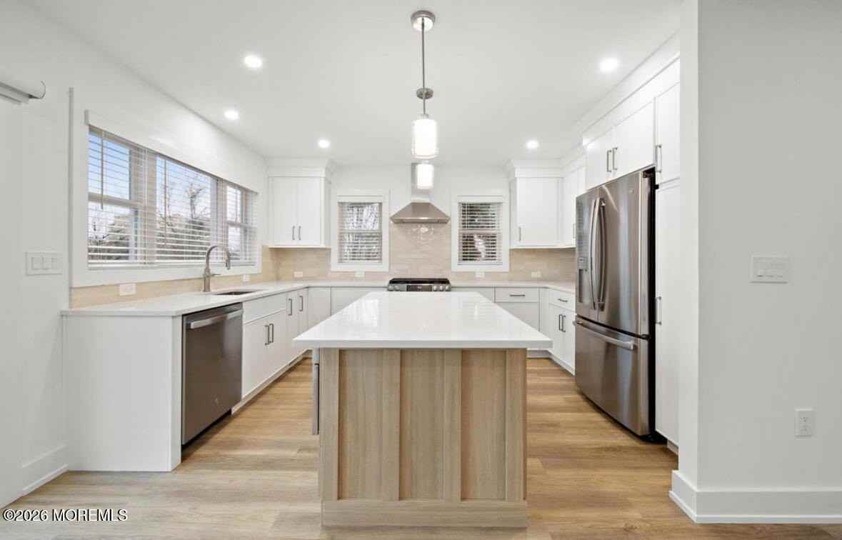 427 Hoyt St - Photo 4 of 48