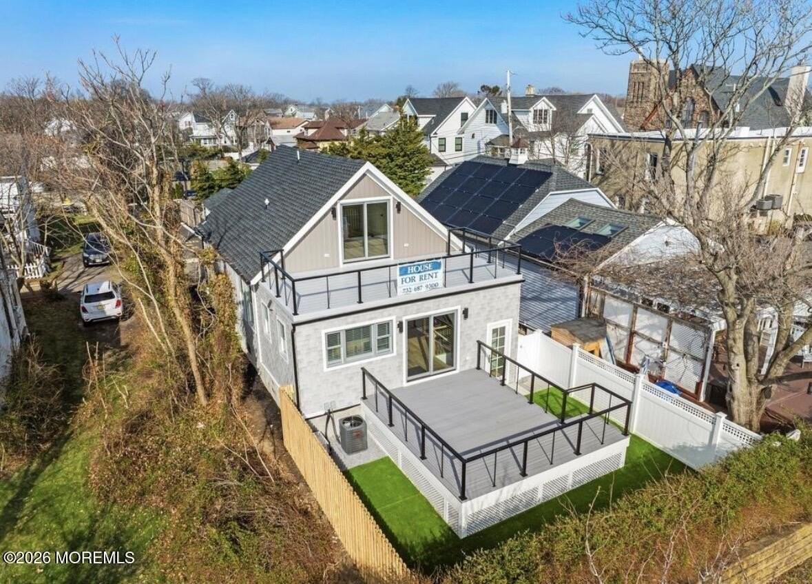 427 Hoyt St - Photo 7 of 48