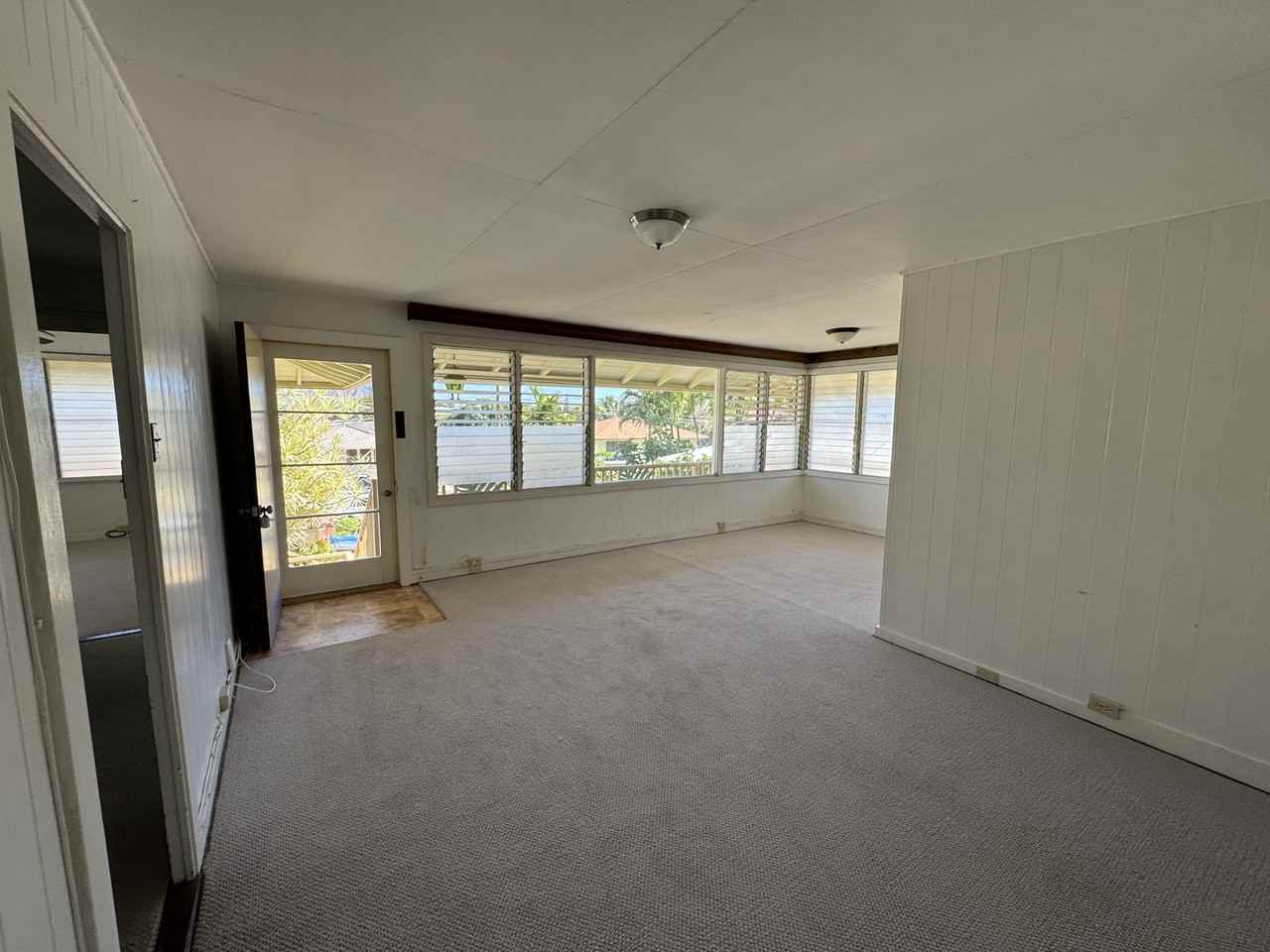 258 Moomuku Pl #C - Photo 4 of 13