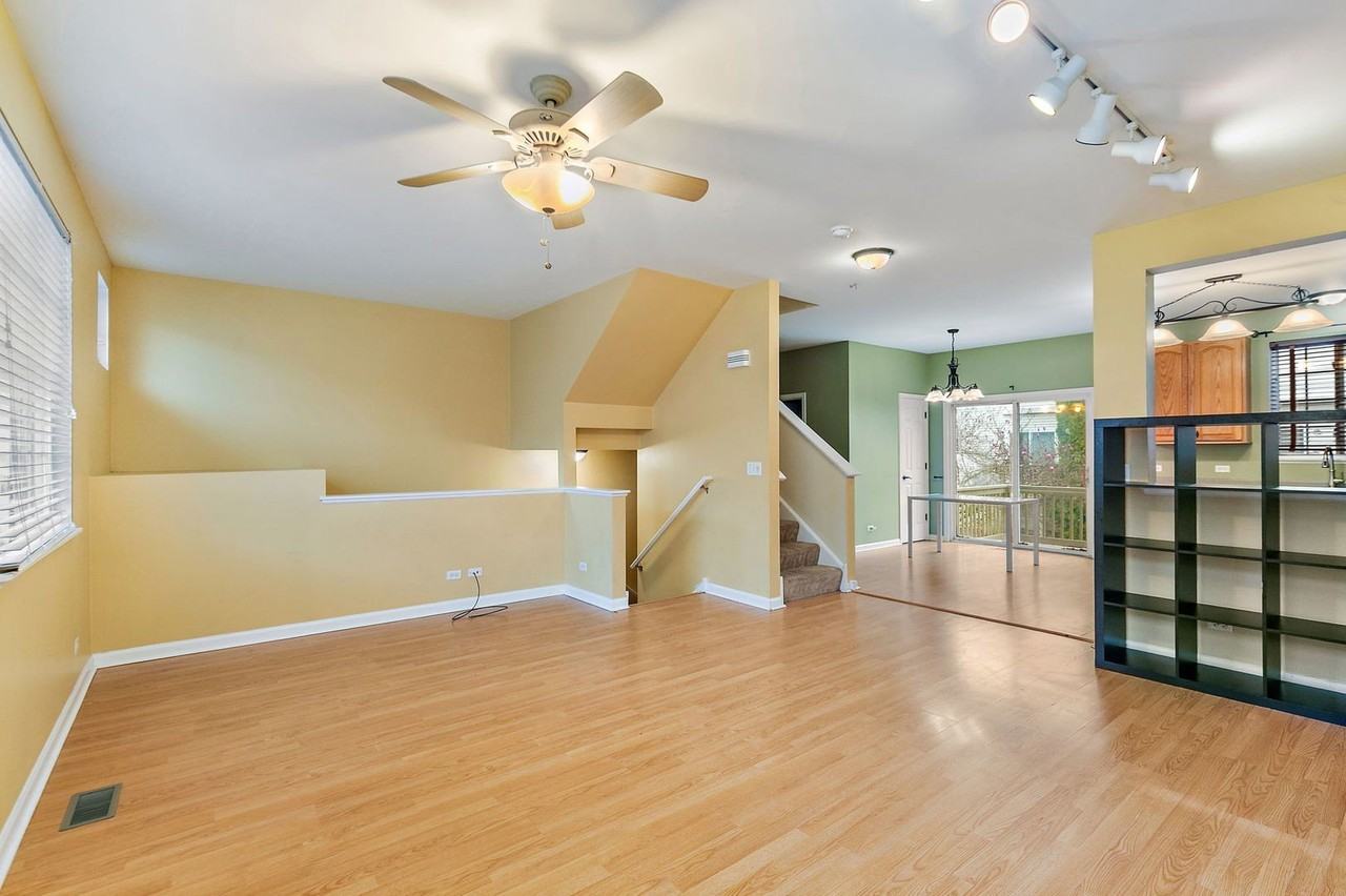 253 Evergreen Cir - Photo 6 of 17