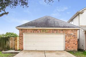 featured image of 6615 Bluebottle Ln