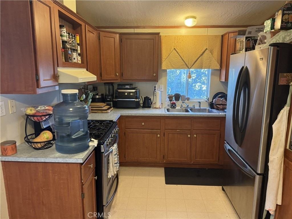 32855 Debon St - Photo 3 of 11