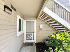 featured image of 5850 Portsmouth Rd #283