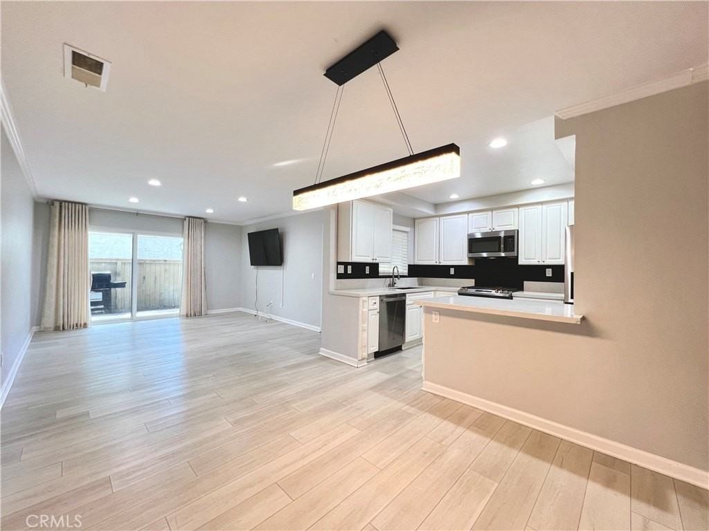 5850 Portsmouth Rd #283 - Photo 3 of 28