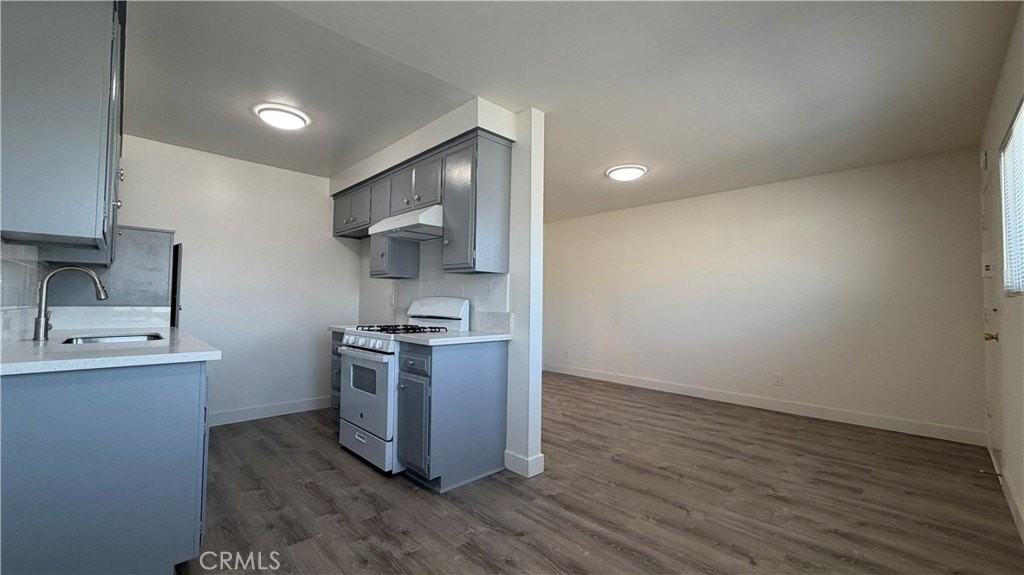 908 S Marguerita Ave #6 - Photo 3 of 5