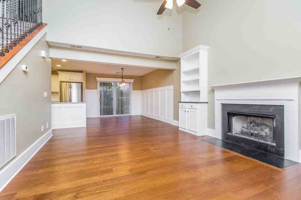 2961 Buckner Ln - Photo 5 of 17