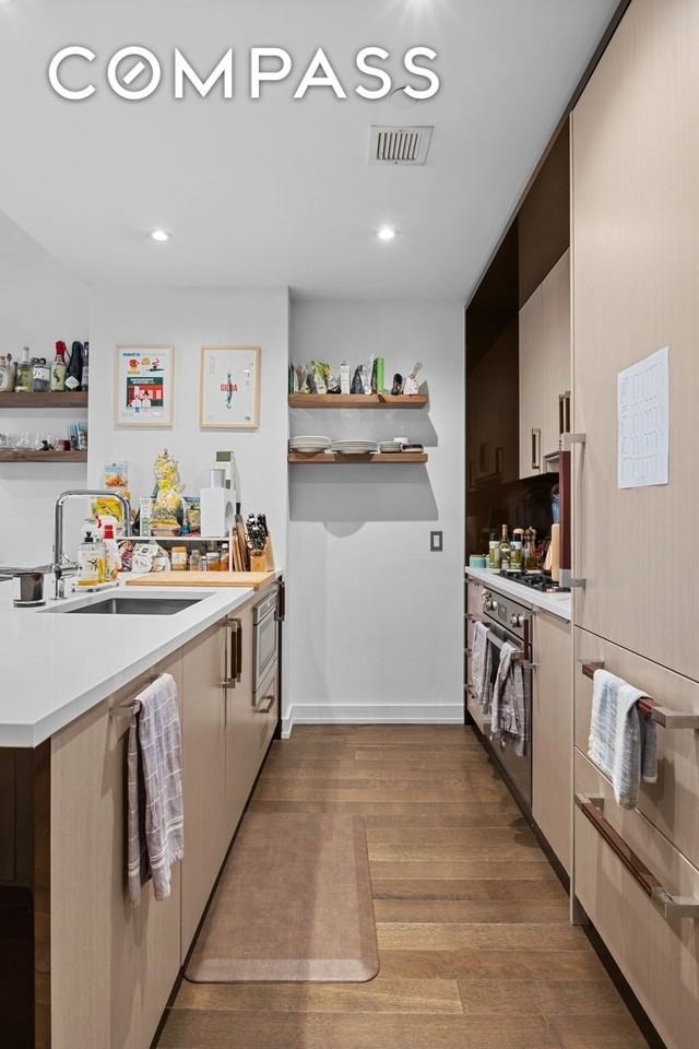261 W 25th St #4A - Photo 5 of 15