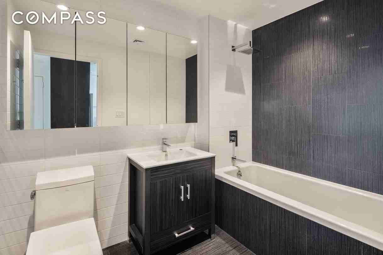 834 Sterling Pl #203 - Photo 6 of 12