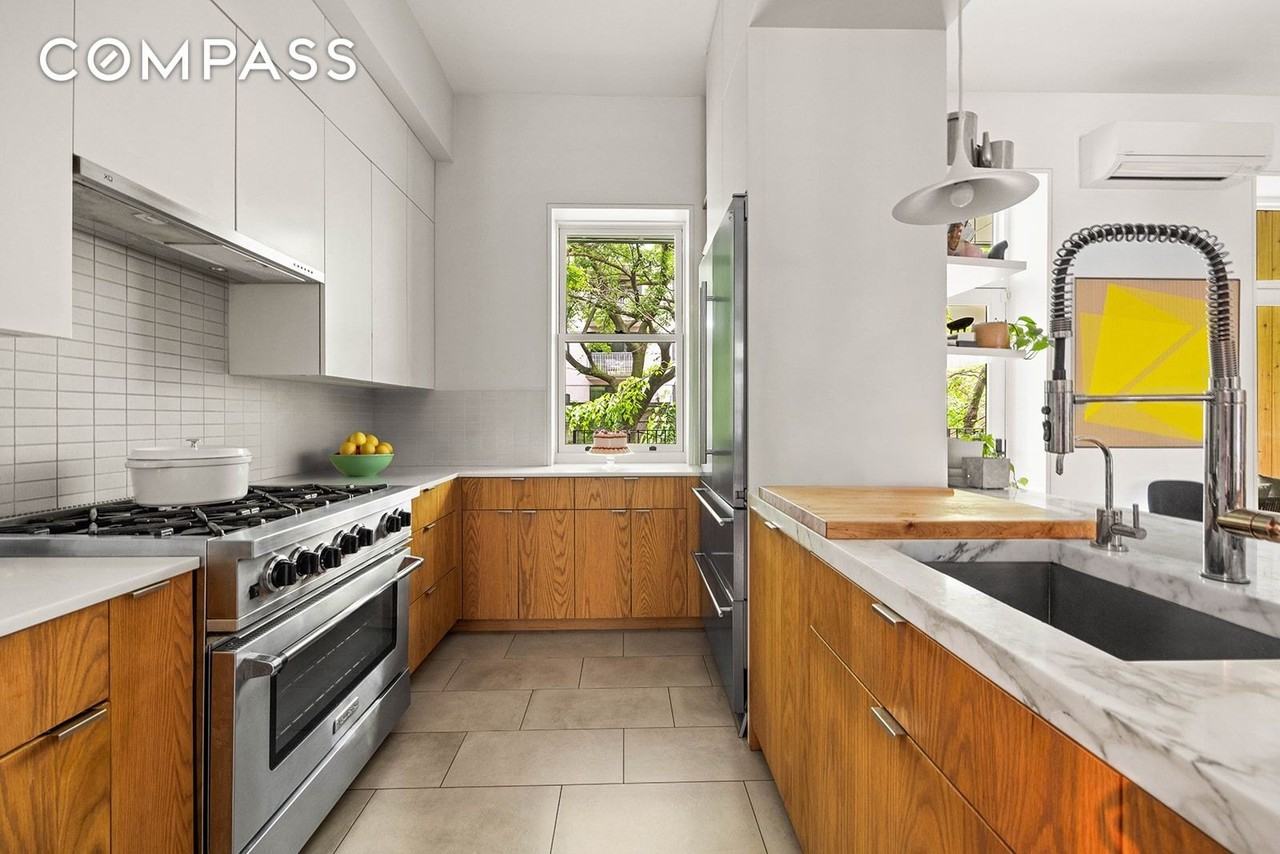 298 State St - Photo 6 of 21