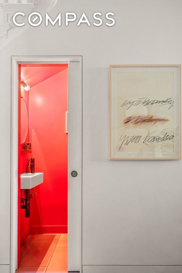 298 State St - Photo 7 of 21