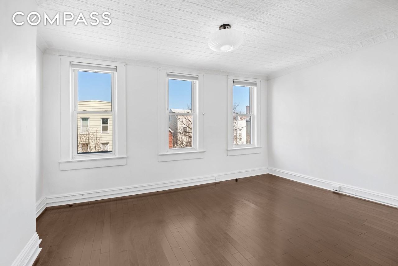 404A 17th St #3 - Photo 4 of 9