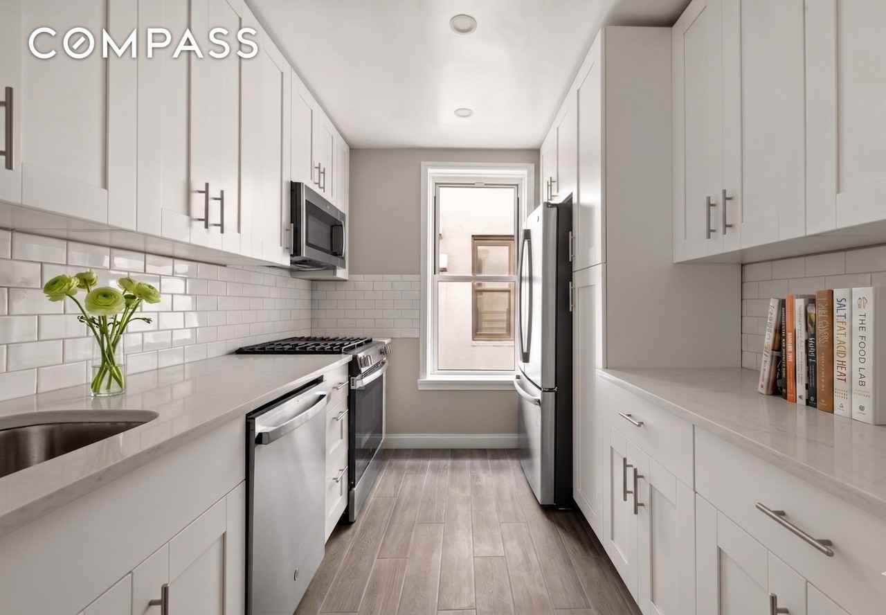 103 Dahill Rd #1 - Photo 7 of 12