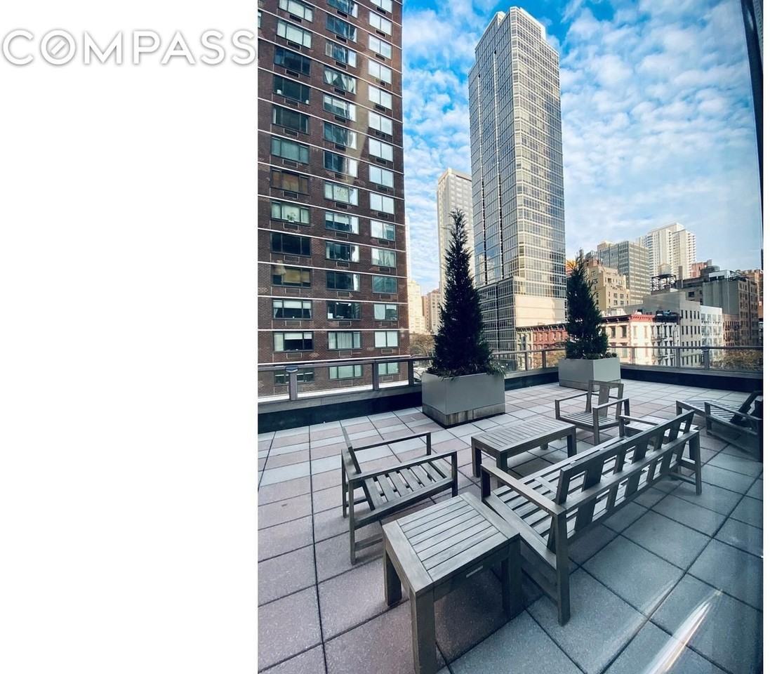 250 E 54th St #22B - Photo 7 of 11