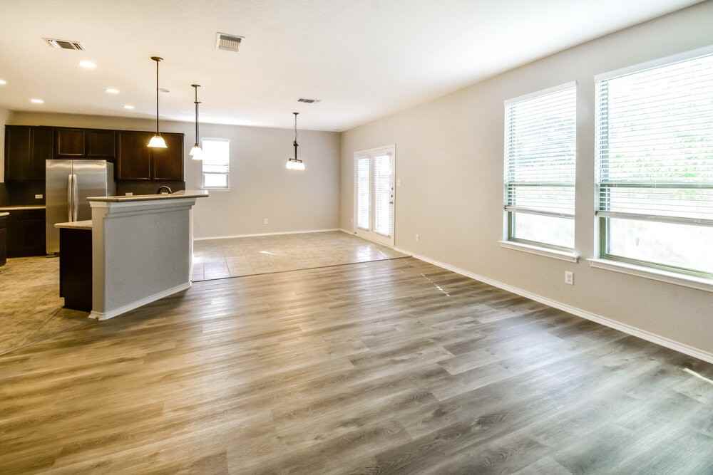 6839 Loma Blanca - Photo 4 of 17