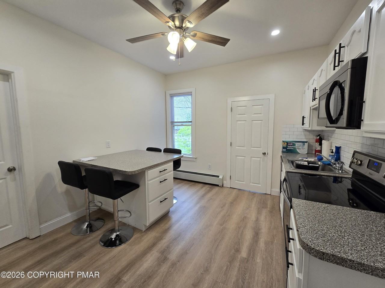 110 Analomink St #2 - Photo 6 of 17