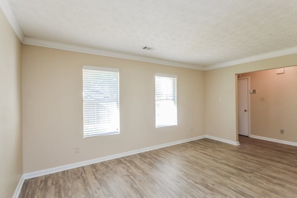 4422 Cedar Ridge Trl - Photo 4 of 17