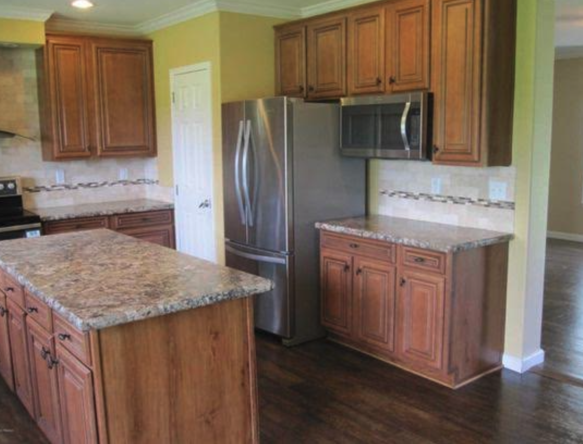 758 Green Rd #1 - Photo 7 of 7