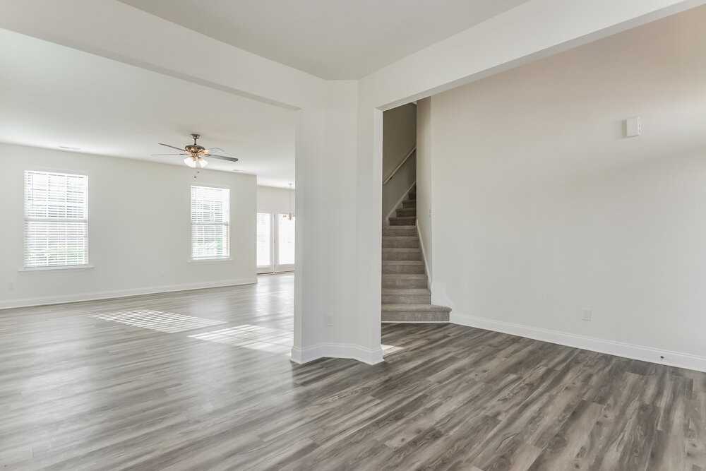 26 Cordova St - Photo 2 of 15