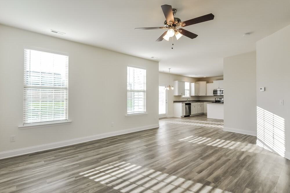 26 Cordova St - Photo 6 of 15