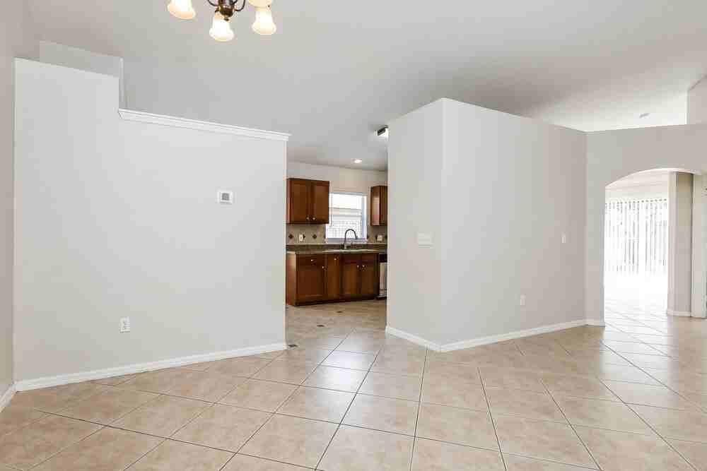 10832 Rushwood Way - Photo 6 of 16