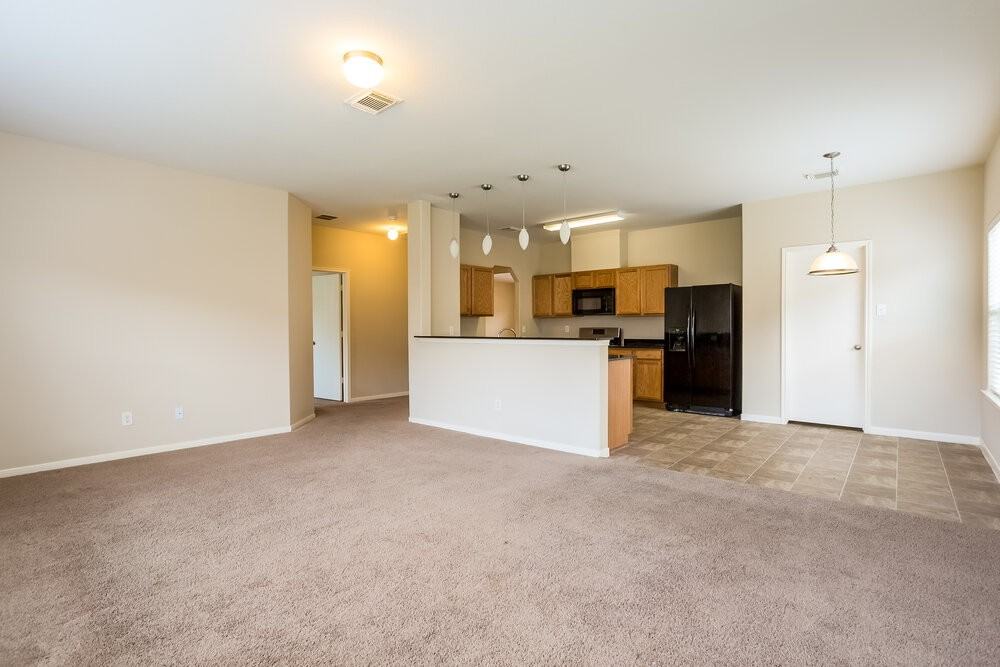 2723 Durham Chase Ln - Photo 5 of 17