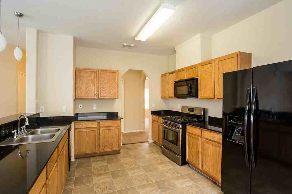 2723 Durham Chase Ln - Photo 7 of 17