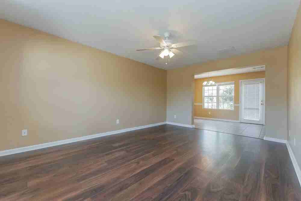 4115 Mission Way - Photo 6 of 25