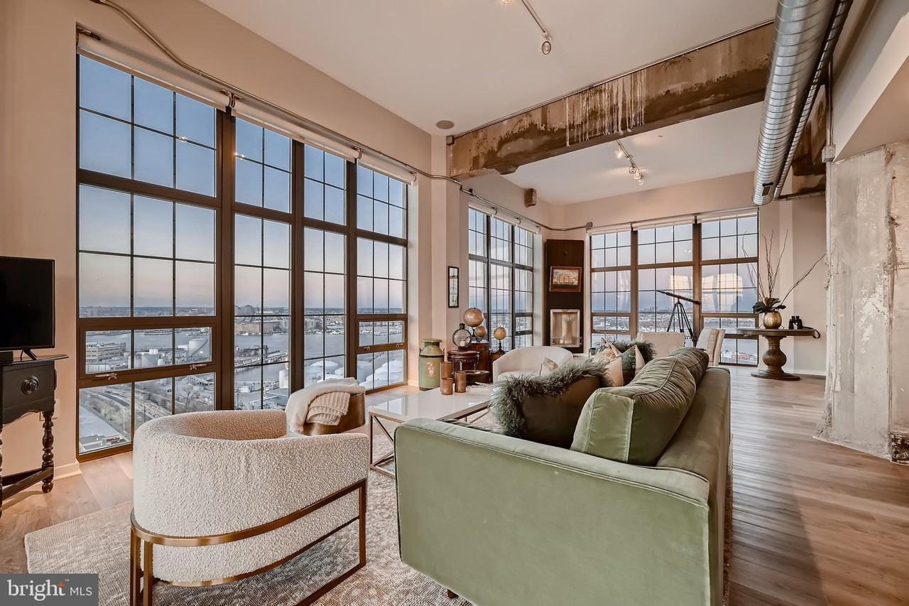 1200 Steuart St #1611 - Photo 5 of 34