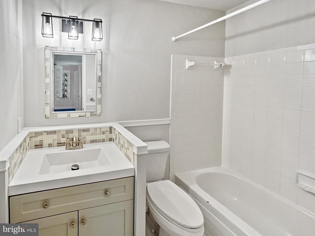 19008 Amarillo Dr #150 - Photo 3 of 22