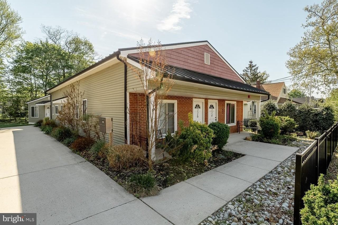 116 S Fellowship Rd - Photo 2 of 15