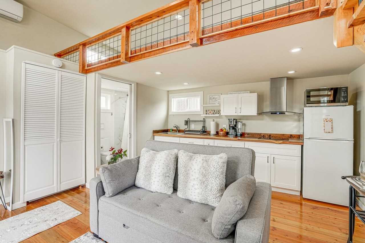 1142 Temple Dr #1305273P - Photo 5 of 24