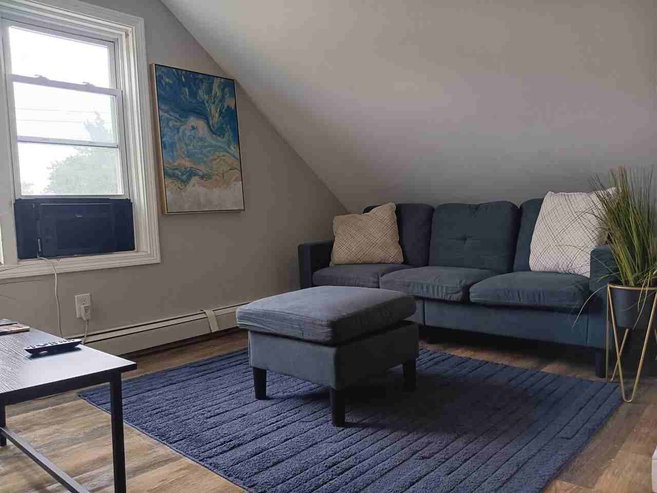 20 Hawkins St #1373656P - Photo 4 of 39