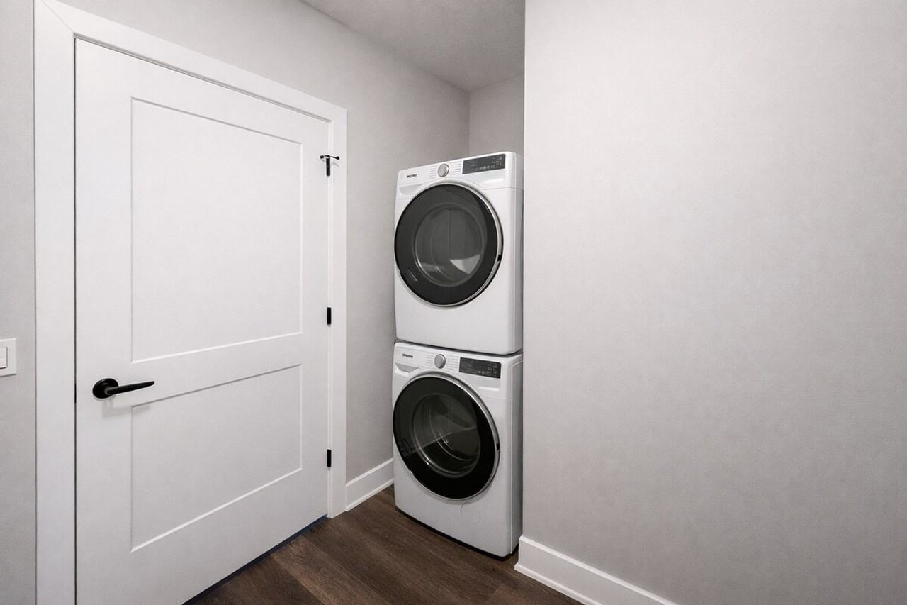 4613 Capitol Ave #1463130P - Photo 7 of 13