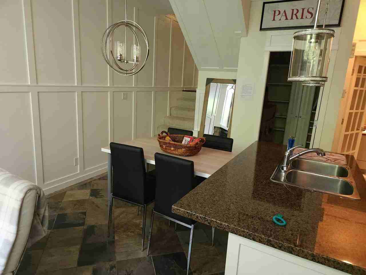 985 Richards St #1514873P - Photo 7 of 12