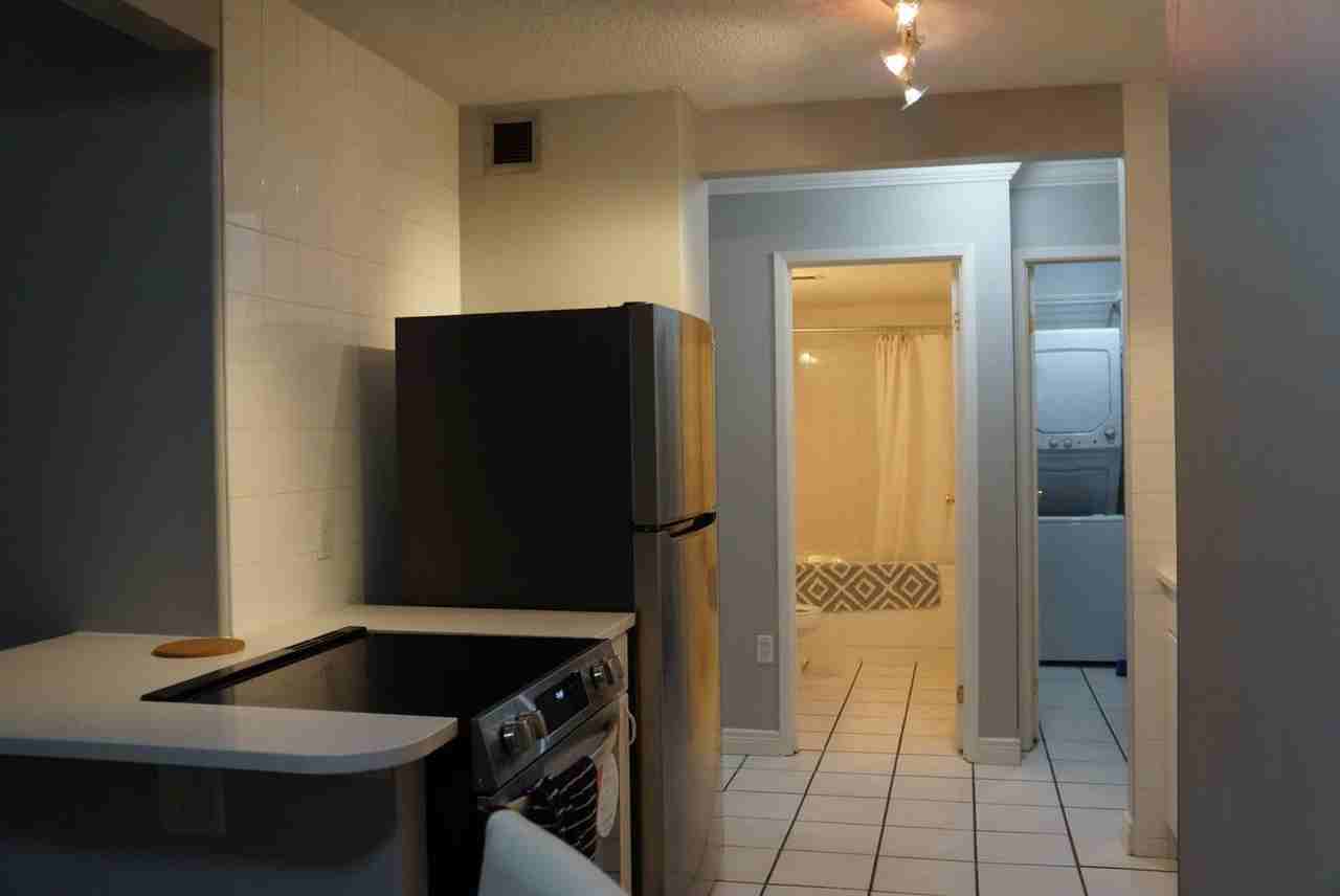 1033 12 Ave Sw #1514877P - Photo 4 of 13