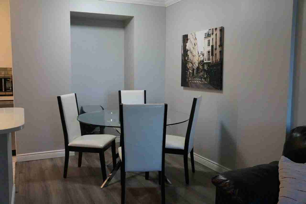 1033 12 Ave Sw #1514877P - Photo 7 of 13