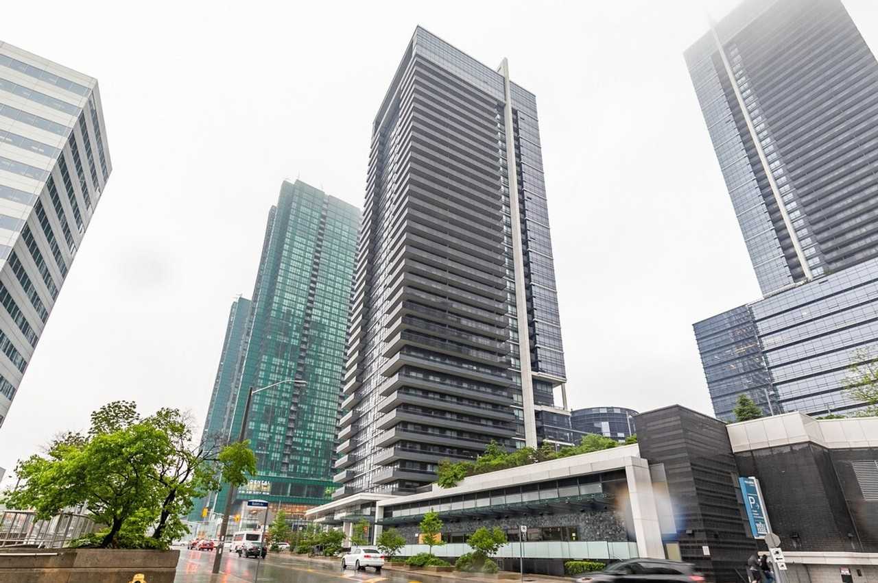 16 Poyntz Ave #1515262P - Photo 6 of 25