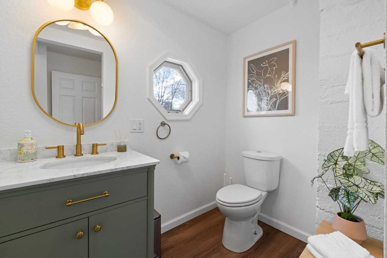 602 Saint Cloud St #1515892P - Photo 5 of 31