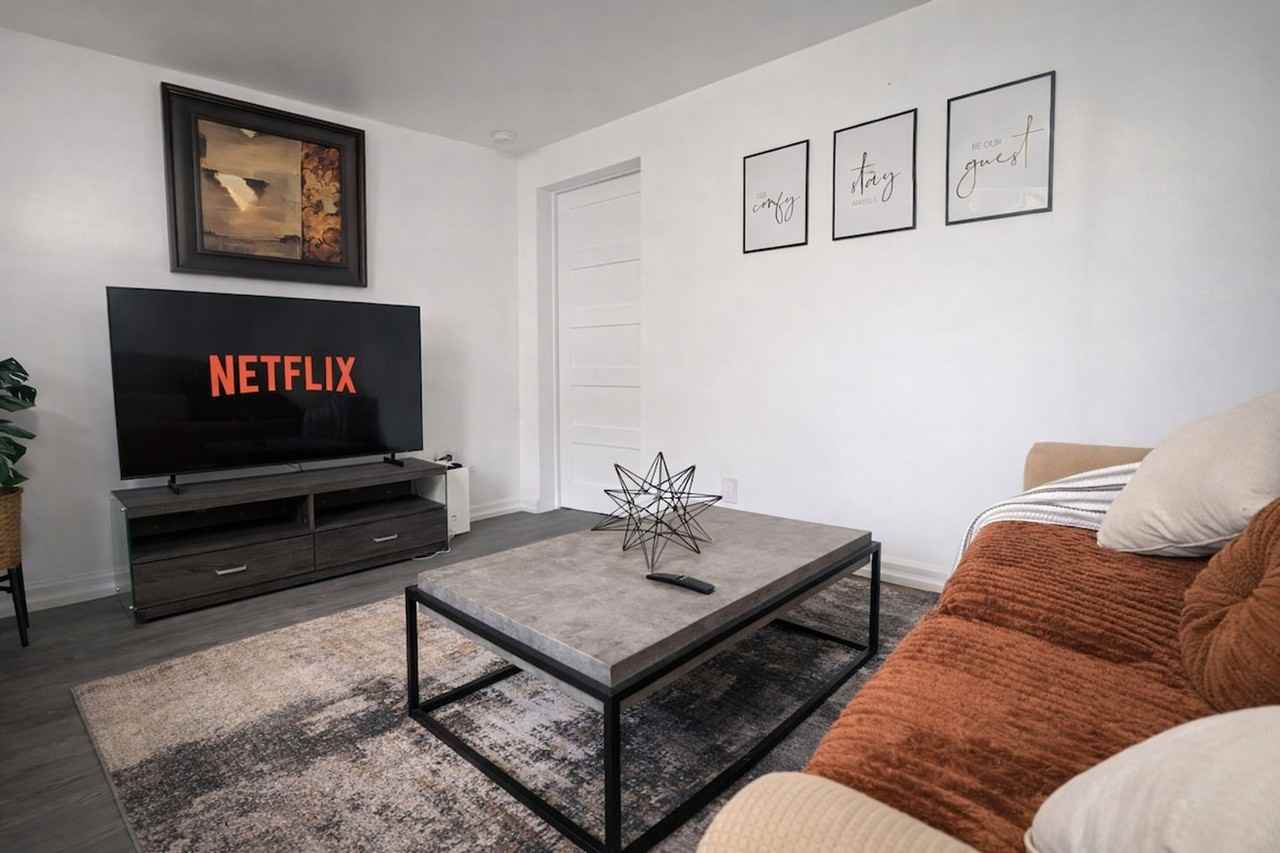 4225 Place Lapierre #1516067P - Photo 3 of 18