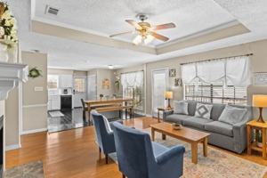 featured image of 553 Westhaven Blvd