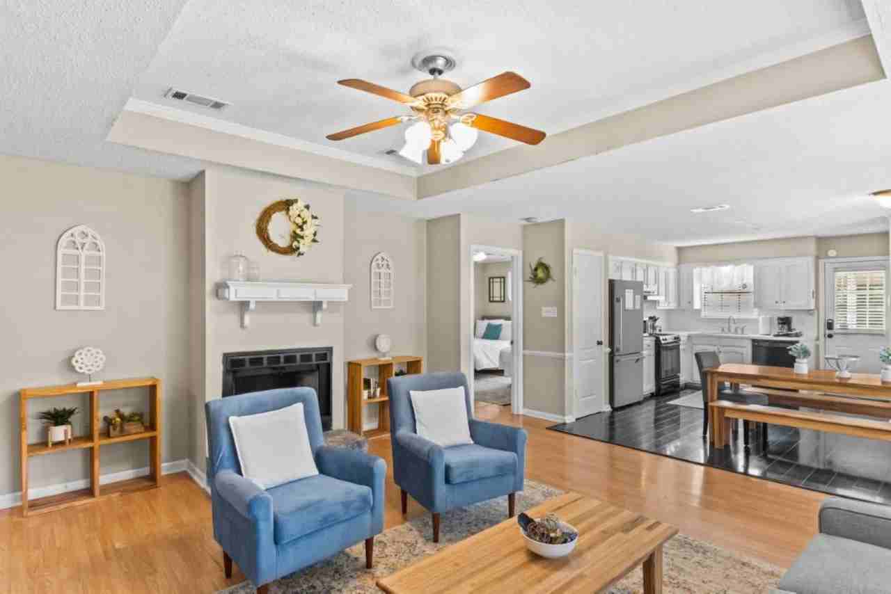 553 Westhaven Blvd #1519869P - Photo 2 of 23