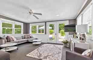 featured image of 14 Millstone Dr