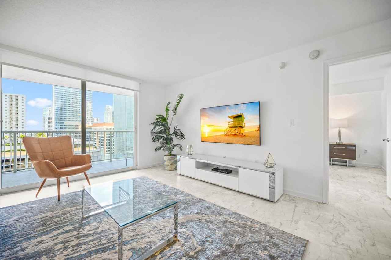 1200 Brickell Bay Dr #1520354P - Photo 4 of 17