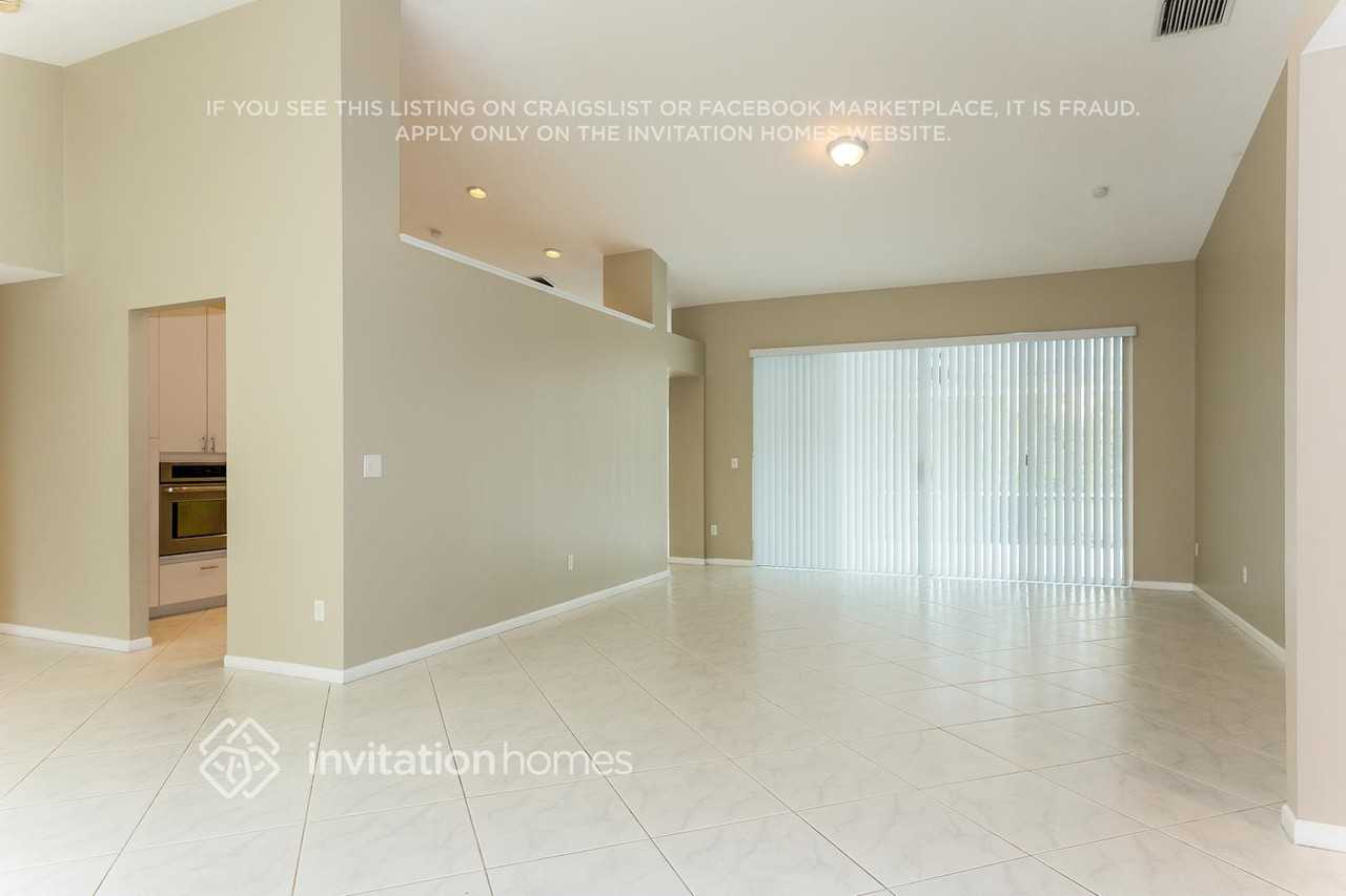 9296 Lake Serena Dr - Photo 6 of 16