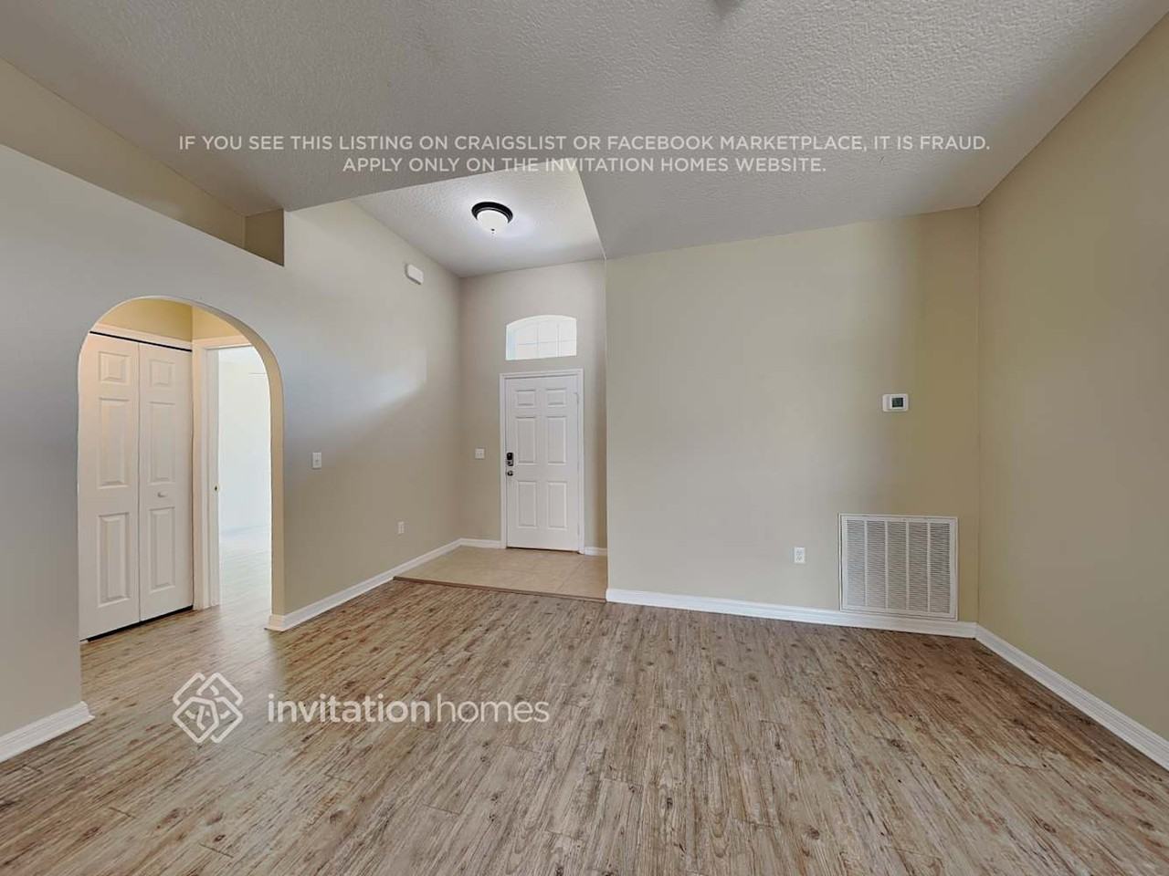3468 Sepia St - Photo 3 of 19