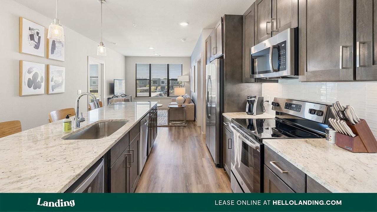 20290 Park Lake View Dr. - Photo 7 of 36