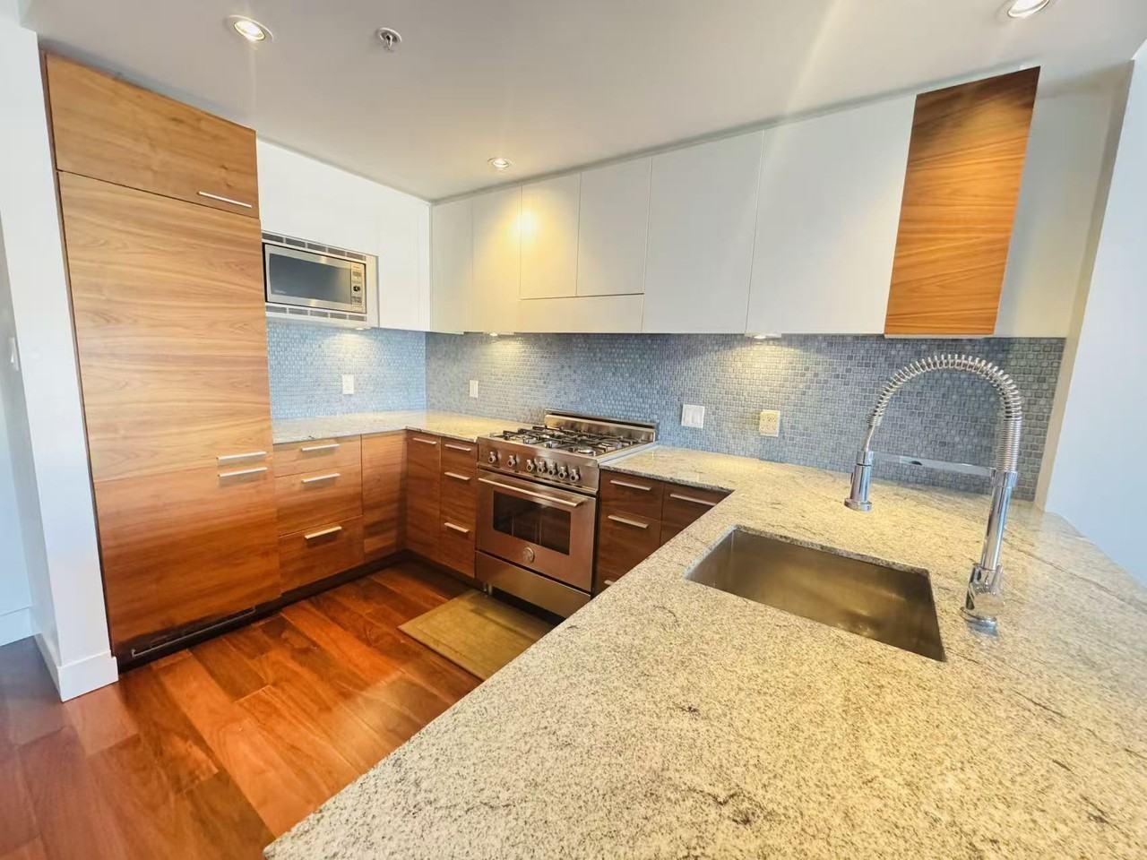 4300 West 10th Avenue - Photo 4 of 20