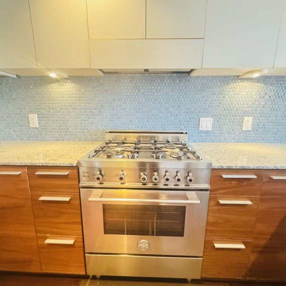 4300 West 10th Avenue - Photo 3 of 20