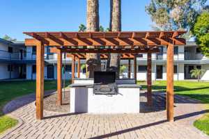 featured image of 111 N Mesa Dr